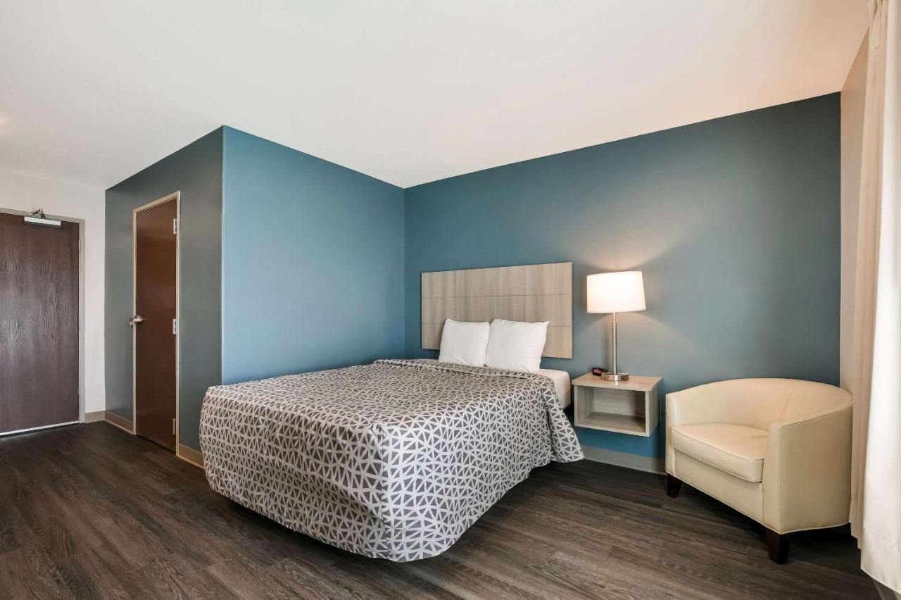 Woodspring Suites Knoxville - Cedar Bluff Buitenkant foto