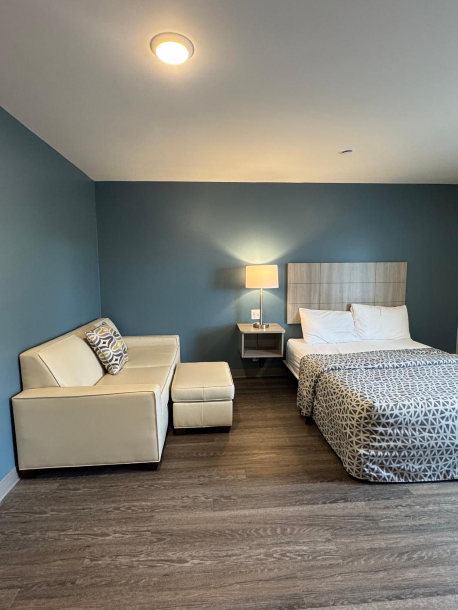 Woodspring Suites Knoxville - Cedar Bluff Buitenkant foto