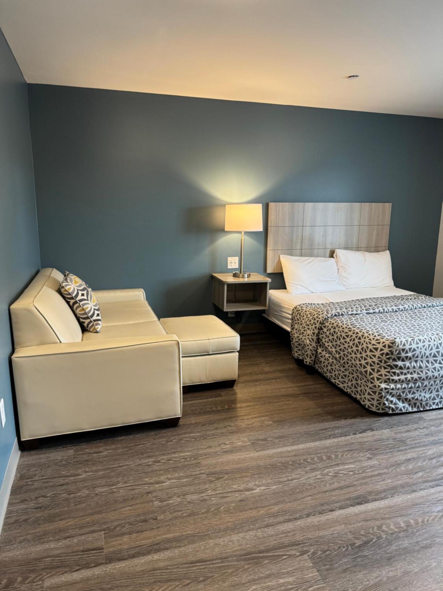 Woodspring Suites Knoxville - Cedar Bluff Buitenkant foto