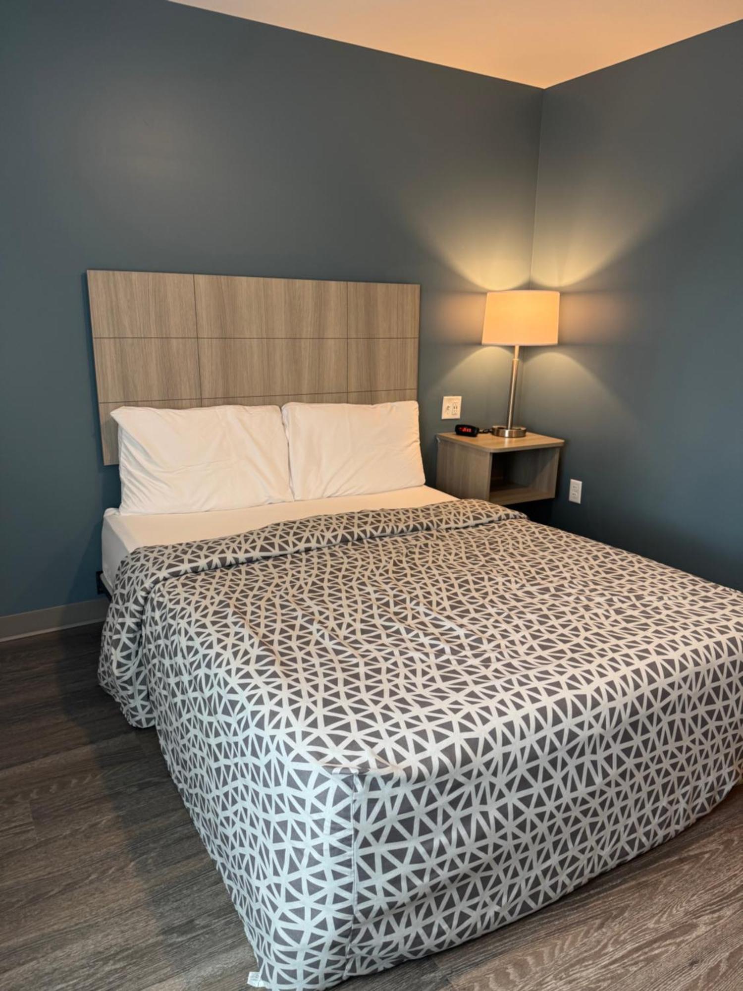 Woodspring Suites Knoxville - Cedar Bluff Buitenkant foto