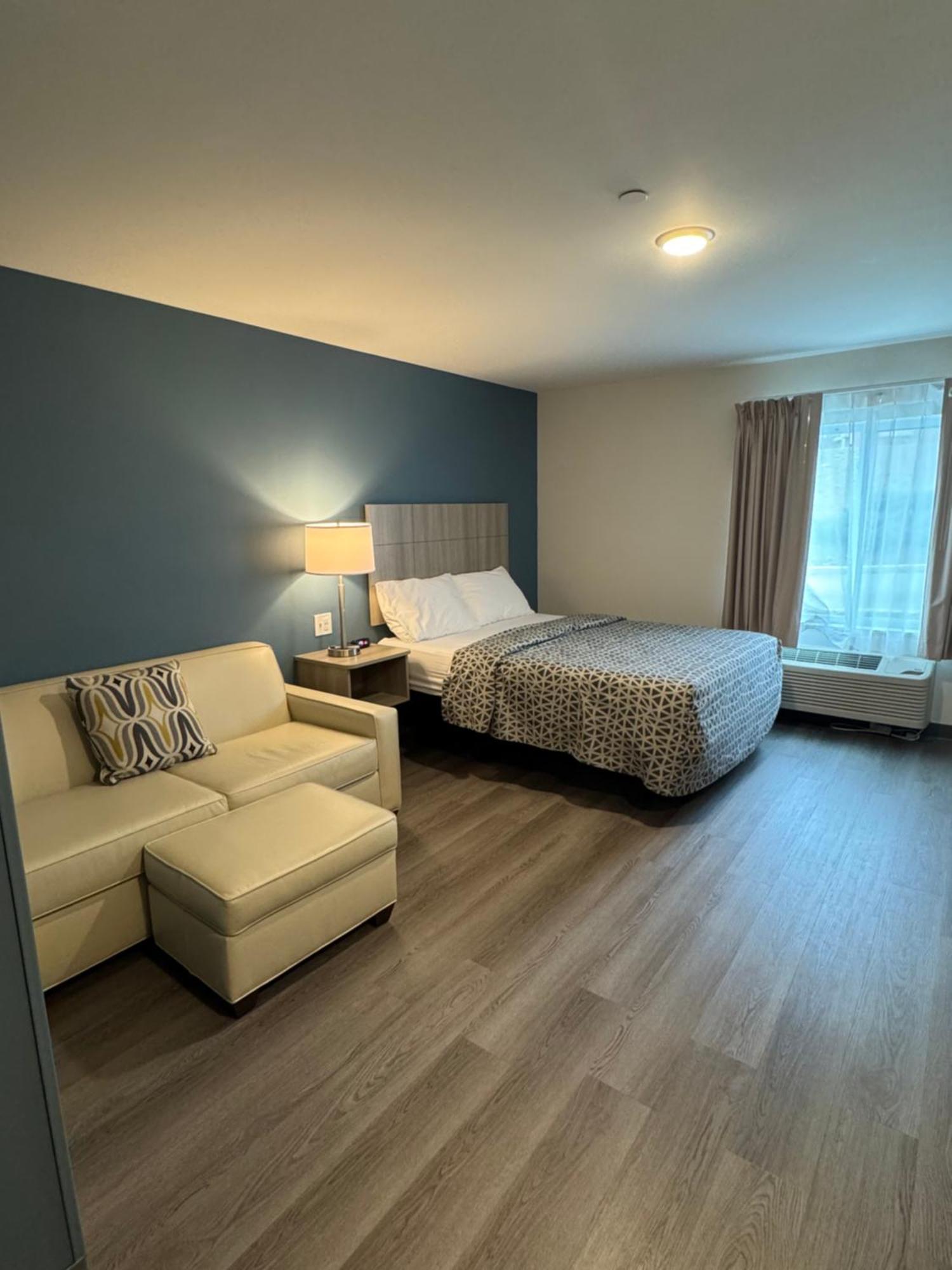 Woodspring Suites Knoxville - Cedar Bluff Buitenkant foto